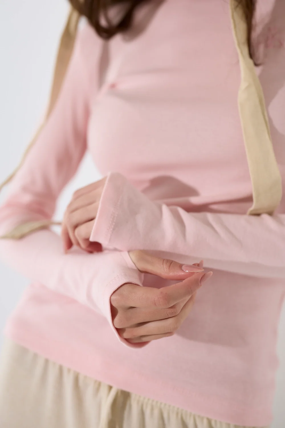 חולצת בייסיק כפפה עם רקמה - Image 10