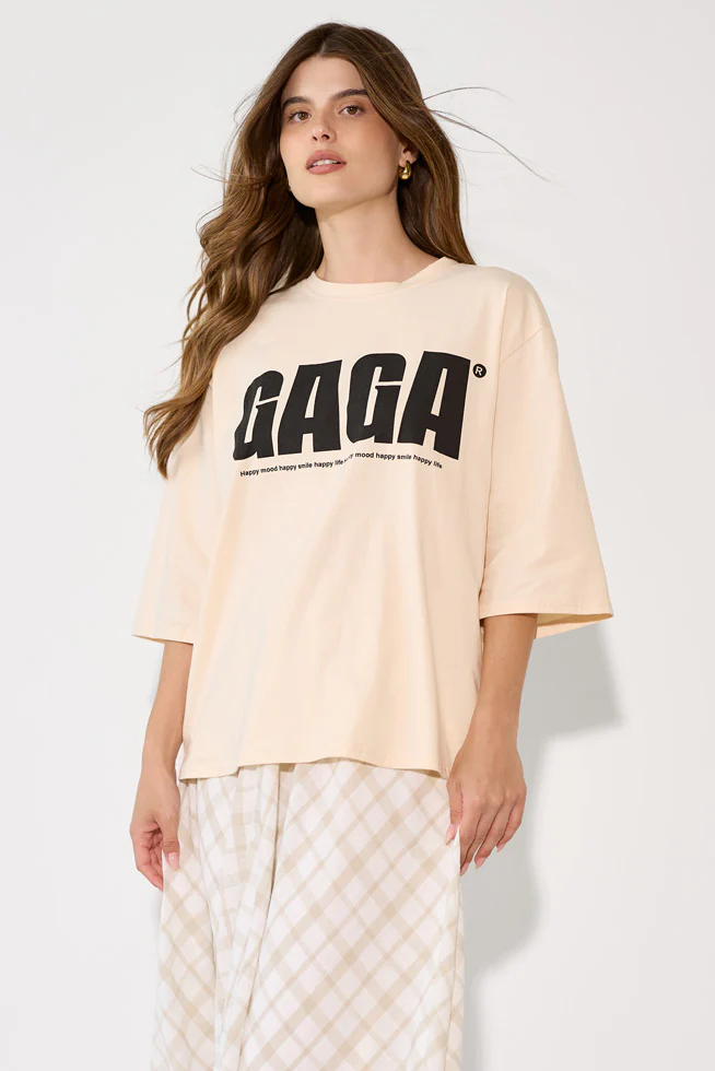 GAGA חולצת טי-שרט כיתוב - Image 3